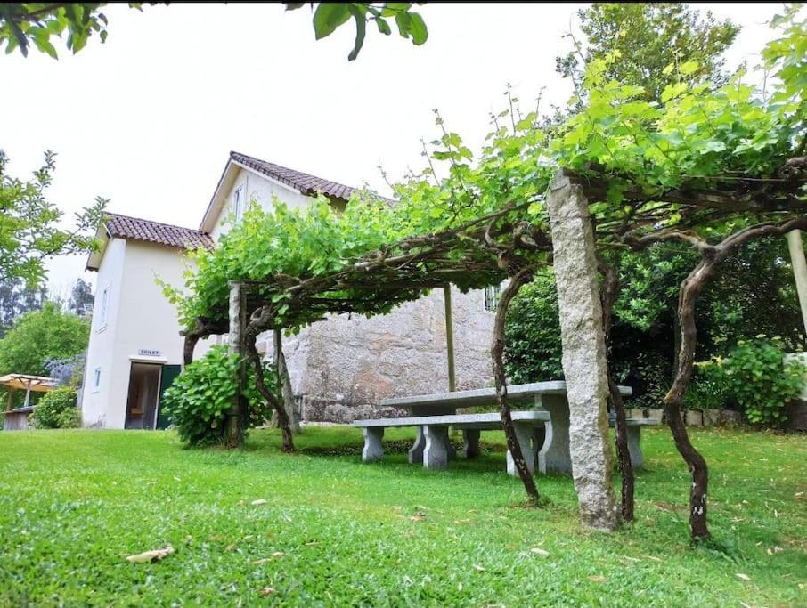 A Vina De Lina. Turismo Rural Con Piscina Y Finca. Pontevedra Luaran gambar