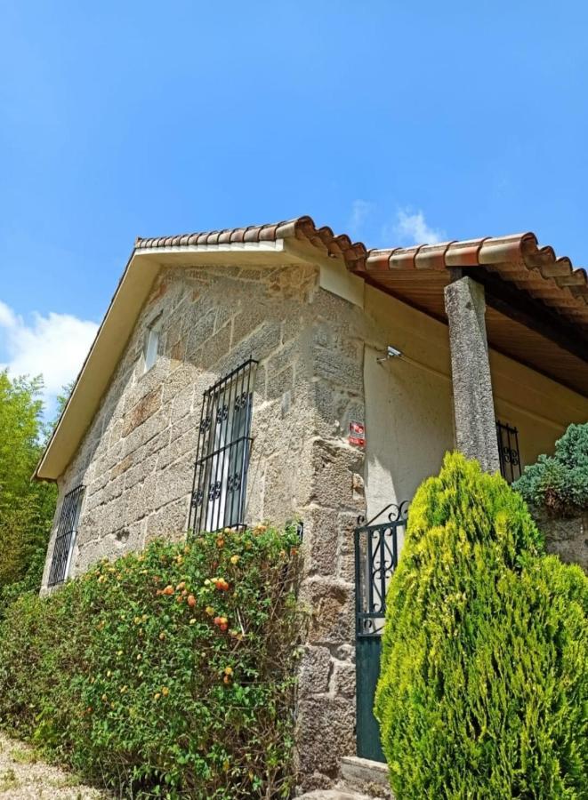 A Vina De Lina. Turismo Rural Con Piscina Y Finca. Pontevedra Luaran gambar