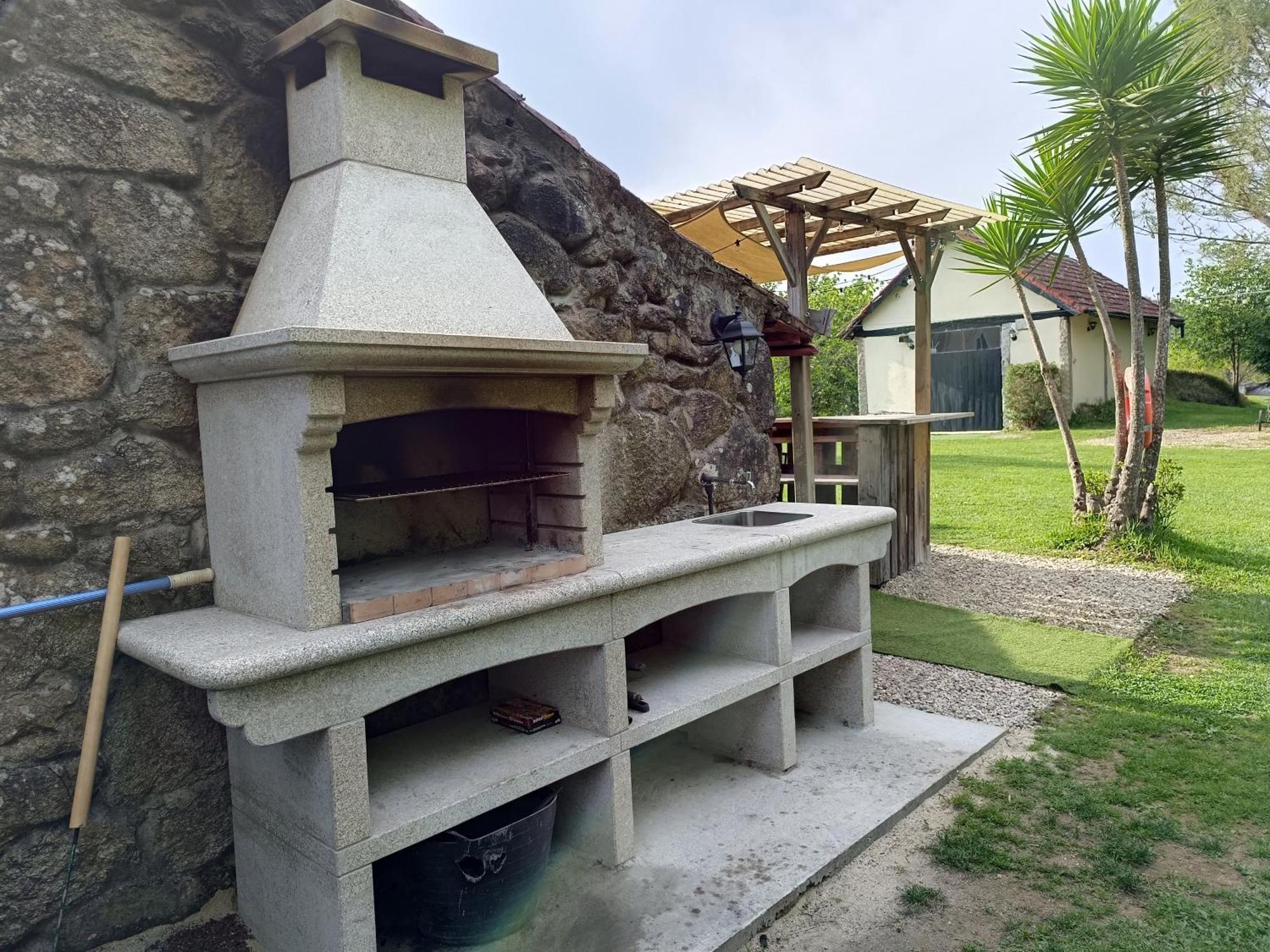 A Vina De Lina. Turismo Rural Con Piscina Y Finca. Pontevedra Luaran gambar